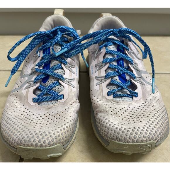 Nike Women’s react Pegasus trail 4 sneakers pearl pink size 7.5 - Picture 3 of 10